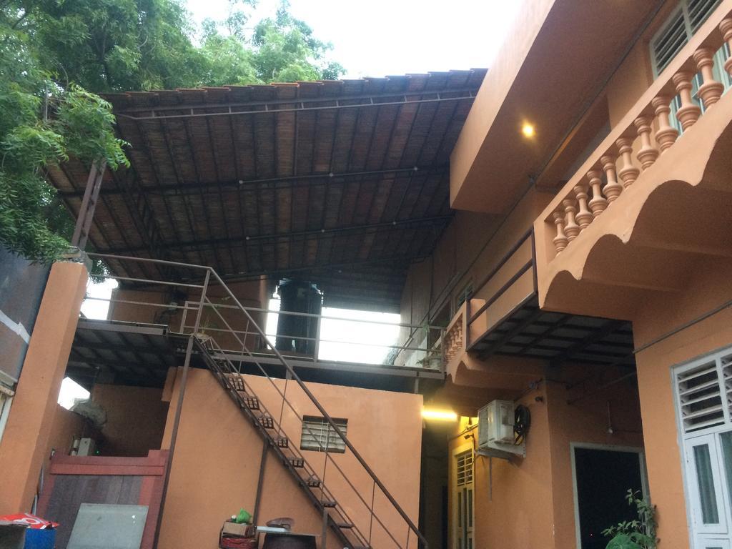 Nature Loft Hotell Pondicherry Exteriör bild