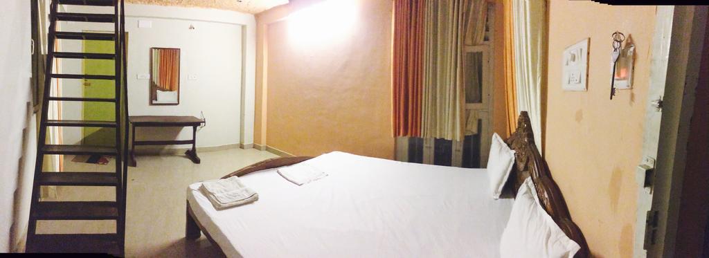 Nature Loft Hotell Pondicherry Exteriör bild